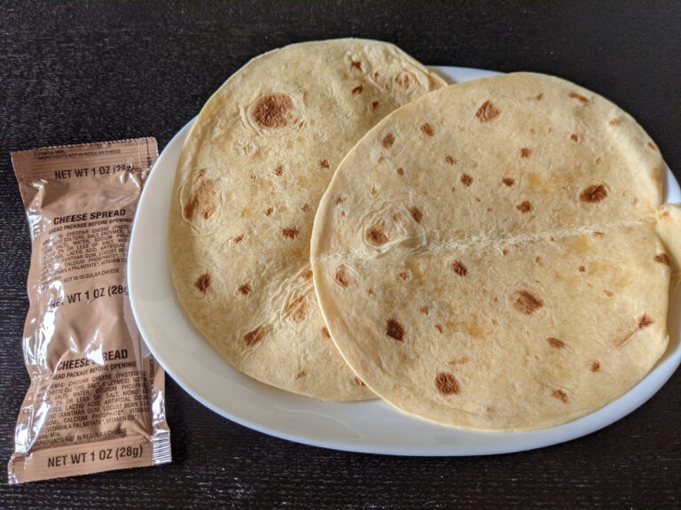 甘酸っぱいマンゴーチキンブリトーボウル